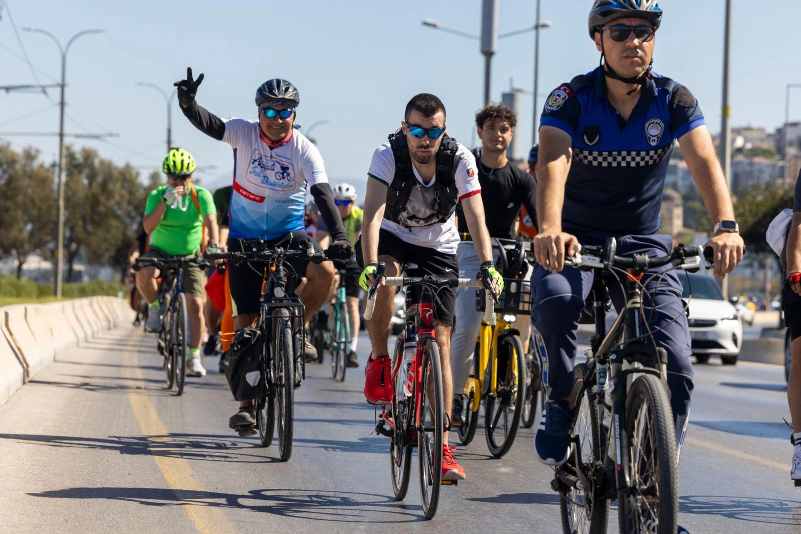 Bisikletlilerin trafik g&uuml;venliğinde hedef sıfır can kaybı